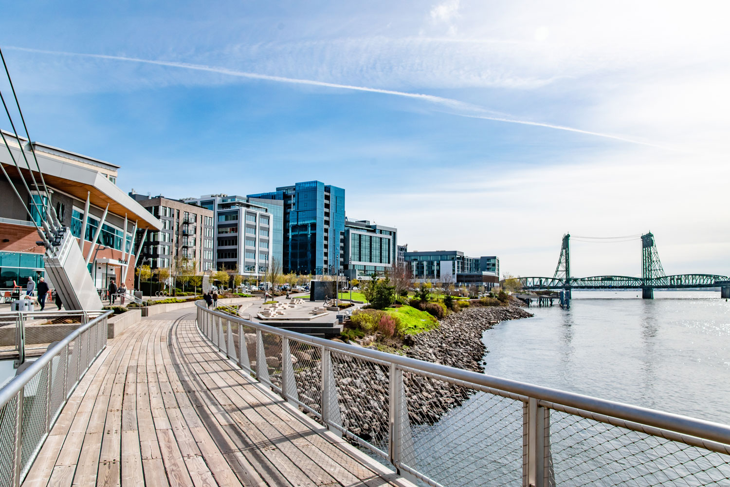Vancouver waterfront near Hyas Point Apartments in Camas - Washougal Washington